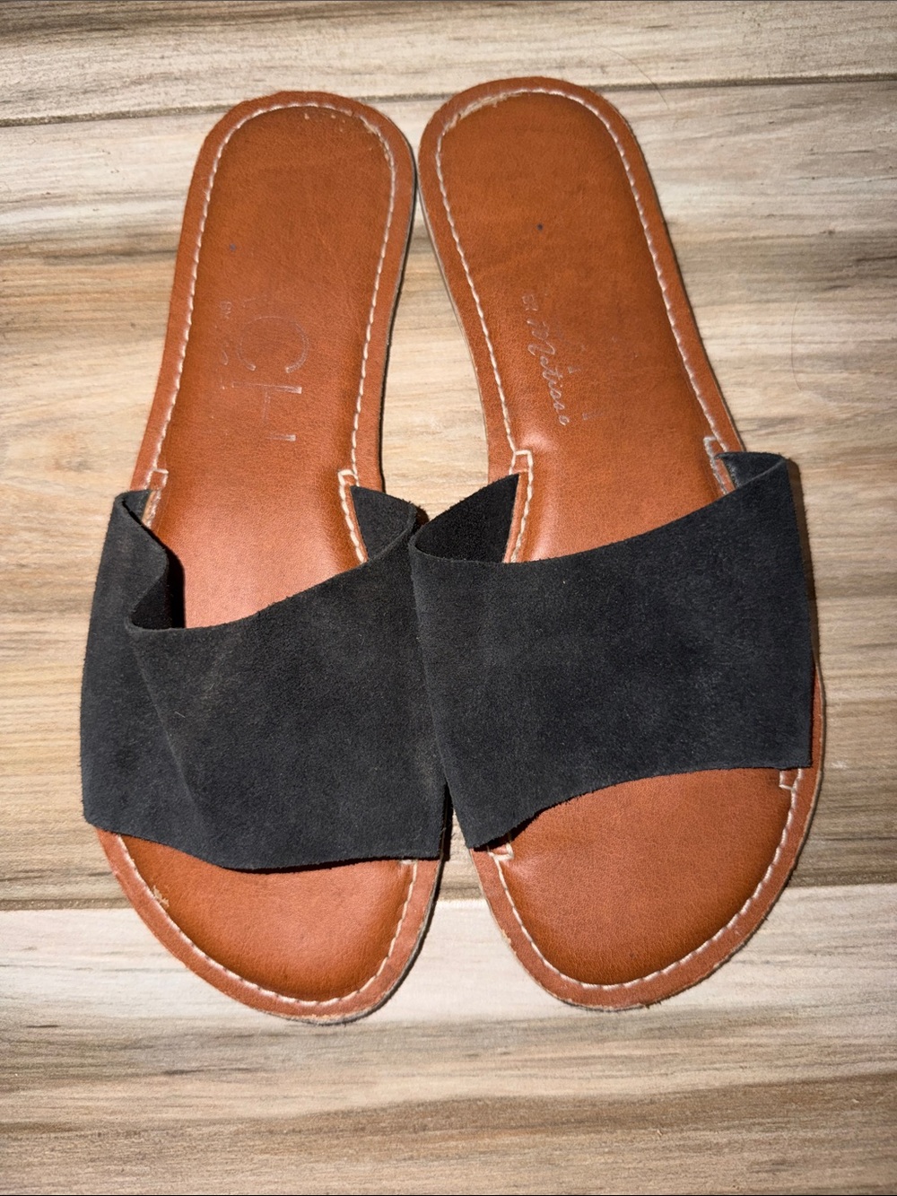 Women's Black Suede Slide Sandals Beach by Matisse Cabana size 9
